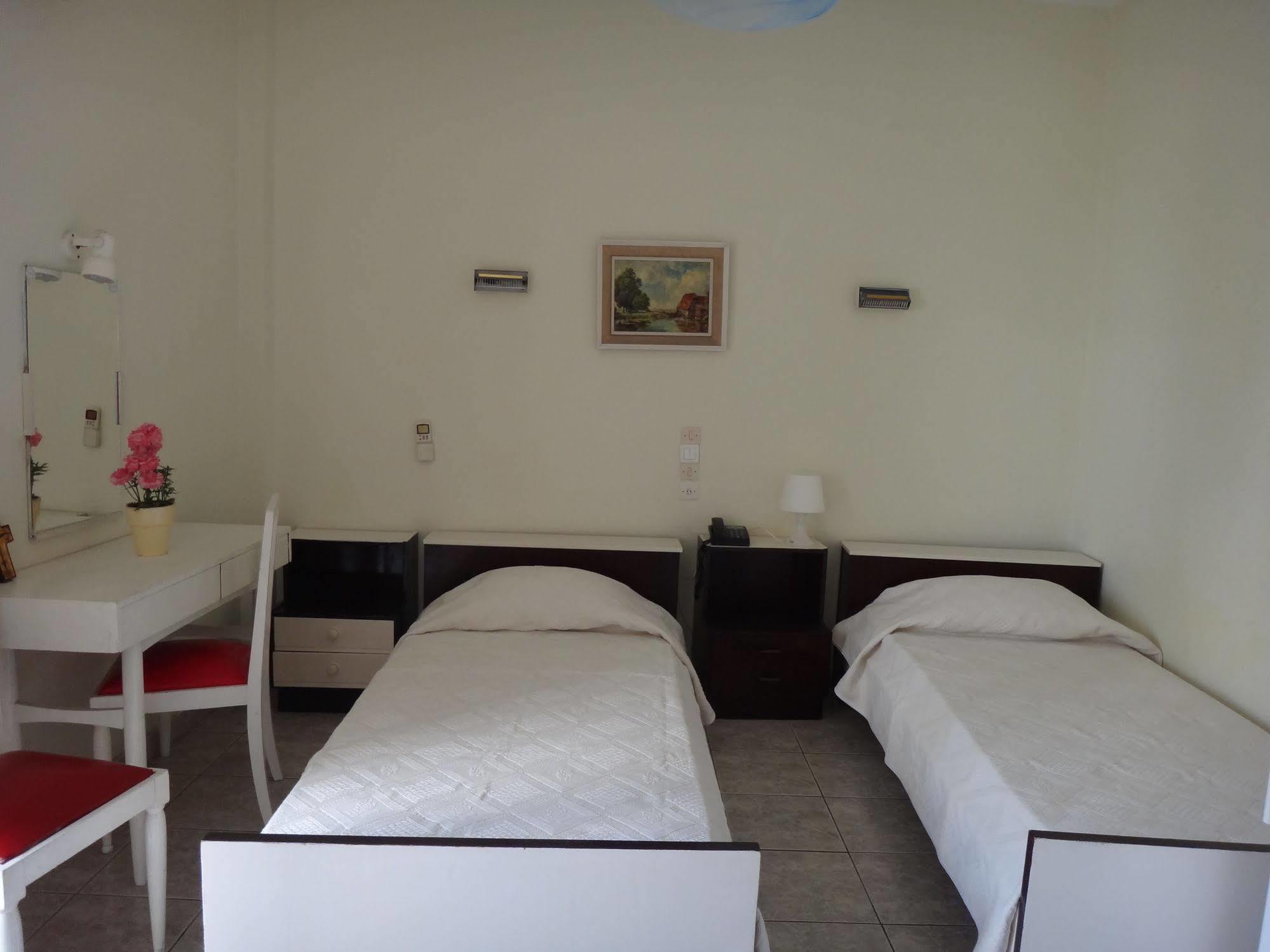 Oceanis Hotel Loutra Edipsou  Bagian luar foto